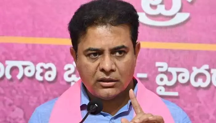 KTR: ఇది ప్రజాపాలన కాదు పక్కా మాఫియా పాలన.. రేవంత్ సర్కార్ పై కేటీఆర్ ఫైర్ KTR: ఇది ప్రజాపాలన కాదు పక్కా మాఫియా పాలన.. రేవంత్ సర్కార్ పై కేటీఆర్ ఫైర్