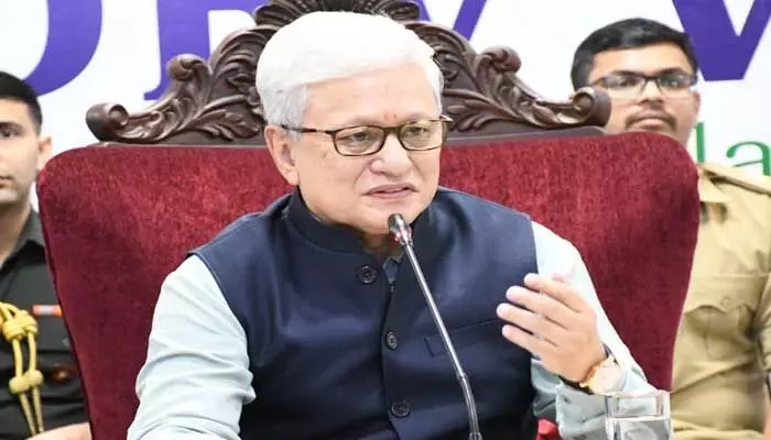 అట్టడుగు వర్గాల వారికి నాణ్యమైన విద్య, వైద్యం అందాలి : గవర్నర్ జిష్ణుదేవ్ వర్మ అట్టడుగు వర్గాల వారికి నాణ్యమైన విద్య, వైద్యం అందాలి : గవర్నర్ జిష్ణుదేవ్ వర్మ