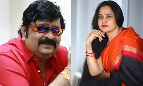 వేణు స్వామి సంస్కారానికే వదిలేస్తున్నా.. ఆయన పూజ వల్ల ఒరిగిందేమి లేదంటూ ప్రగతి షాకింగ్ కామెంట్స్