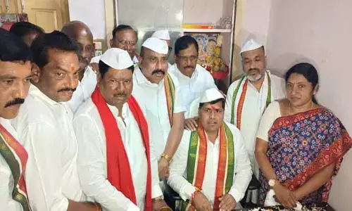 కాంగ్రెస్ పార్టీ బలోపేతానికి కృషి చేయాలి