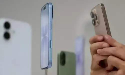 Apple: ఐఫోన్ ఎస్ఈ సహా పలు మోడళ్లకు యాపిల్ గుడ్‌బై