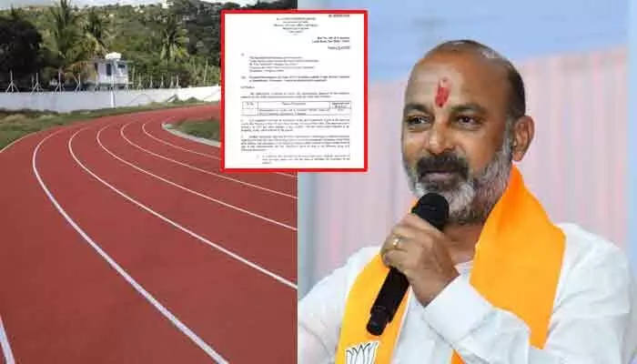 జమ్మికుంటకు అంతర్జాతీయ స్థాయి అథ్లెటిక్స్ ట్రాక్.. రూ. 6.5 కోట్లతో కేంద్రం గ్రీన్ సిగ్నల్! జమ్మికుంటకు అంతర్జాతీయ స్థాయి అథ్లెటిక్స్ ట్రాక్.. రూ. 6.5 కోట్లతో కేంద్రం గ్రీన్ సిగ్నల్!