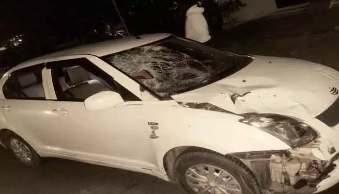 కారు ఢీ.. వ్యక్తి మృతి కారు ఢీ.. వ్యక్తి మృతి