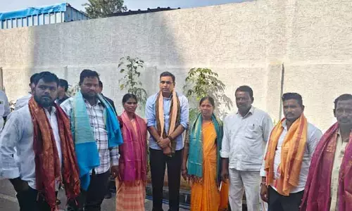సమన్వయంతో గ్రామాన్ని అన్ని రంగాల్లో అభివృద్ధి చేసుకోవాలి : ఎంపీ చామ‌ల కిర‌ణ్ రెడ్డి