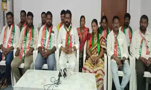 బీసీ నాయ‌కులు పిల్లి రామ‌రాజు యాద‌వ్ పై అగ్ర‌వ‌ర్ణాలు దాడి చేయ‌డం అమానుషం : వ‌ట్టే జాన‌య్య యాద‌వ్