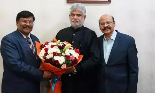 శాసనసభ నూతన కార్యదర్శిగా రేండ్ల తిరుపతి బాధ్యతల స్వీకరణ.. స్పీకర్ అభినందనలు
