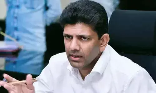 Breaking: రాజధానిలో కేంద్రమంత్రి పెమ్మసానికి నిరసన సెగ