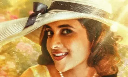 రెట్రో లుక్‌లో ప్రియాంక మోహన్