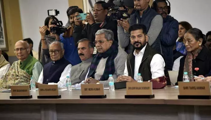CM Revanth: సీడబ్ల్యూసీ మీటింగ్.. ఎక్స్లో సీఎం రేవంత్ రెడ్డి కీలక వివరాలు పోస్ట్ CM Revanth: సీడబ్ల్యూసీ మీటింగ్.. ఎక్స్లో సీఎం రేవంత్ రెడ్డి కీలక వివరాలు పోస్ట్