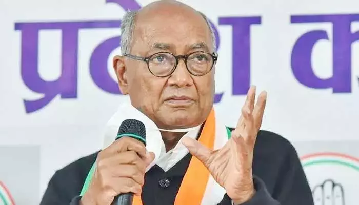 సొంత పార్టీని టార్గెట్ చేసిన దిగ్విజయ్.. మోడీని ప్రశంసిస్తూ సంచలన ట్వీట్ సొంత పార్టీని టార్గెట్ చేసిన దిగ్విజయ్.. మోడీని ప్రశంసిస్తూ సంచలన ట్వీట్