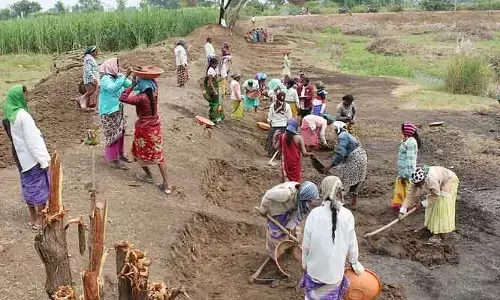 ‘కరువు పని’ కనుమరుగు.. ఇకపై ఆ ప్రాంతాల్లోనే అమలు!