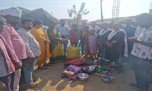 బాధిత కుటుంబాన్ని ప‌రామ‌ర్శించిన యంగ్ స్టార్ ఫౌండేష‌న్