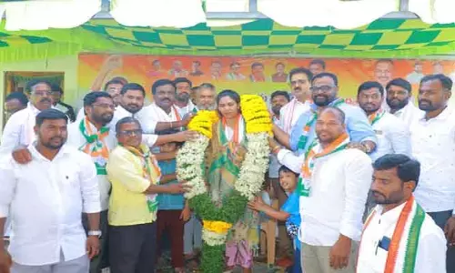 సంక్షేమ పథకాలను ప్రజల్లోకి తీసుకెళ్లాలి : డీసీసీ అధ్యక్షురాలు ఆంక్షారెడ్డి