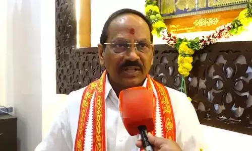 బెజవాడ దుర్గ గుడికి పవర్ కట్ బాధాకరం: విద్యుత్ శాఖ తీరుపై చైర్మన్ రాధాకృష్ణ ఆగ్రహం