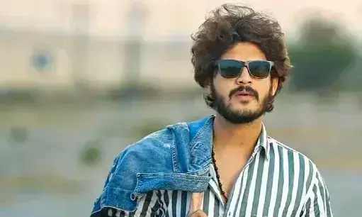 ‘రాజు వెడ్స్ రాంబాయి’ హీరోకు బంపర్ ఆఫర్.. స్టార్ హీరోయిన్తో రొమాన్స్ ‘రాజు వెడ్స్ రాంబాయి’ హీరోకు బంపర్ ఆఫర్.. స్టార్ హీరోయిన్తో రొమాన్స్