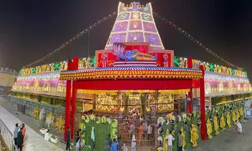శ్రీవారి సేవలో తెలుగు రాష్ట్రాల మంత్రులు, ప్రముఖులు