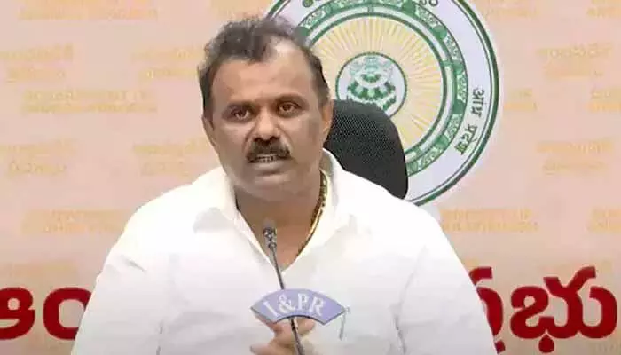 9 జిల్లాల్లో ఎలాంటి మార్పులు లేవు: మంత్రి అనగాని 9 జిల్లాల్లో ఎలాంటి మార్పులు లేవు: మంత్రి అనగాని