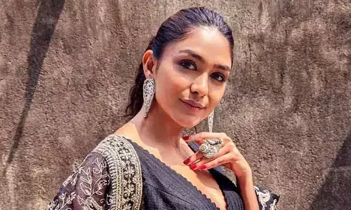 ఆ మూవీలో నా క్యారెక్టర్‌ మీ ఊహలకు మించి ఉంటుంది.. మృణాల్ ఠాకూర్ ఇంట్రెస్టింగ్ కామెంట్స్