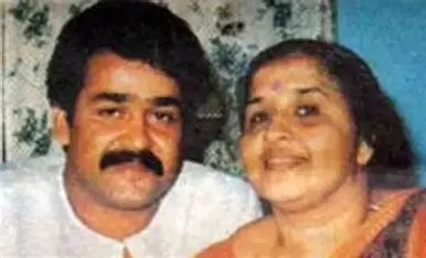 మోహన్ లాల్‌కు మాతృ వియోగం