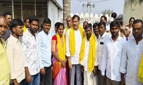 బీసీల‌కు 42 శాతం రిజ‌ర్వేష‌న్ కు చ‌ట్ట‌బ‌ద్ద‌త క‌ల్పించాలి : బీసీ హక్కుల సాధన సమితి