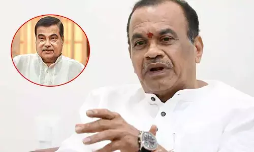 ‘టోల్ ఫ్రీ ప్రయాణానికి అనుమతి ఇవ్వండి’.. నితిన్ గడ్కరీకి మంత్రి కోమటిరెడ్డి లేఖ