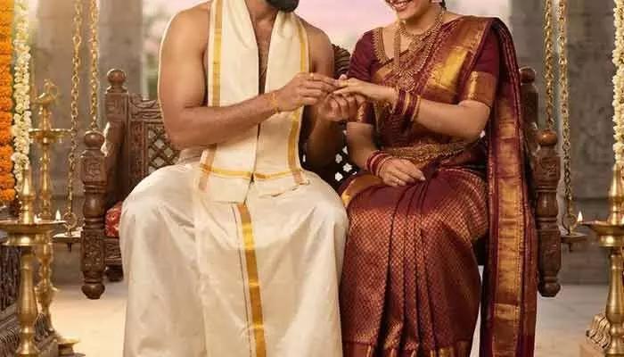 విజయ్-రష్మిక మ్యారేజ్ రూమర్స్ వేళ నెట్టింట చక్కర్లు కొడుతున్న సూపర్ ఫొటో.. రెండు కళ్లు సరిపోవట్లేదంటున్న ఫ్యాన్స్ విజయ్-రష్మిక మ్యారేజ్ రూమర్స్ వేళ నెట్టింట చక్కర్లు కొడుతున్న సూపర్ ఫొటో.. రెండు కళ్లు సరిపోవట్లేదంటున్న ఫ్యాన్స్