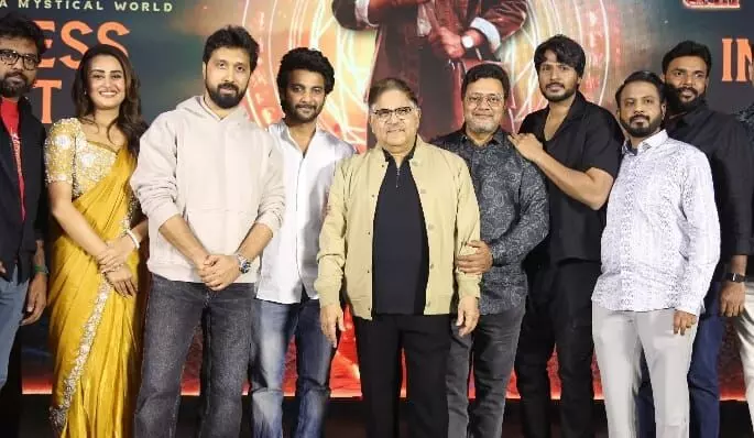 మన ఆది హిట్ కొట్టాడు.. సాయి కుమార్ సంతోషం మన ఆది హిట్ కొట్టాడు.. సాయి కుమార్ సంతోషం