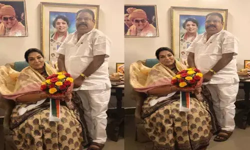రేణుకా చౌద‌రిని క‌లిసిన కాంగ్రెస్ సీనియ‌ర్ నాయ‌కులు గురిజాల గోపీ