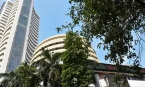Stock Market: 2025 ఏడాదికి ఘనంగా వీడ్కోలు పలికిన స్టాక్ మార్కెట్లు