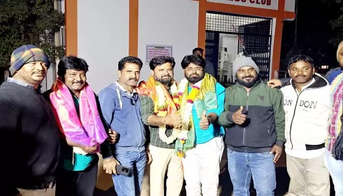 ఇందూరు జర్నలిస్టుల విలక్షణ తీర్పు ఇందూరు జర్నలిస్టుల విలక్షణ తీర్పు