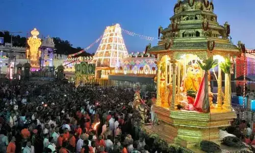 TTD: తిరుమలలో వైభవంగా కొనసాగుతున్న వైకుంఠ ద్వార దర్శనాలు