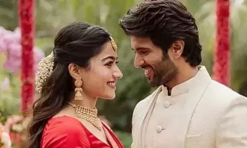 మ్యారేజ్ రూమర్స్ వేళ మరోసారి ట్రెండ్ అవుతున్న విజయ్ రష్మిక.. ఆ పిక్స్ షేర్ చేయడంతో పక్కా కన్ఫర్మ్ అంటూ కామెంట్స్