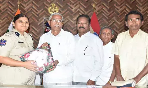 ఎస్పీ జానకి కి సెలక్షన్ గ్రేడ్ పదోన్నతి