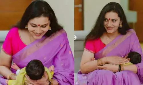 బిగ్ గుడ్ న్యూస్ చెప్పిన రేణు దేశాయ్.. ఒడిలో పసిబిడ్డతో దర్శనమిచ్చి షాకిచ్చిందిగా!