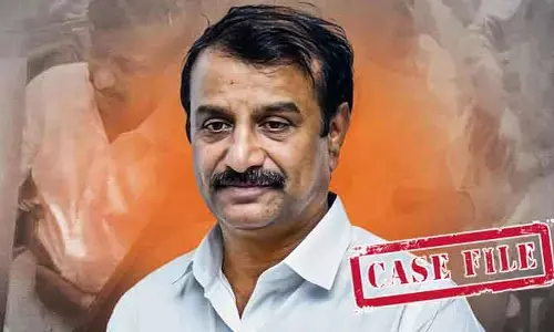 దుర్గం చెరువు సమీపంలో భూ కబ్జా.. ఎమ్మెల్యే ప్రభాకర్ రెడ్డిపై కేసు నమోదు