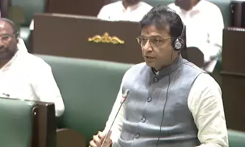 పెట్టుబడులపై విషప్రచారం ఆపండి: సభలో మంత్రి శ్రీధర్ బాబు ఫైర్