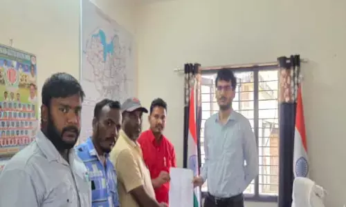 సాయి లిఖిత మృతి పై స‌మ‌గ్ర విచార‌ణ జ‌రపాలి : పీడీఎస్ యూ