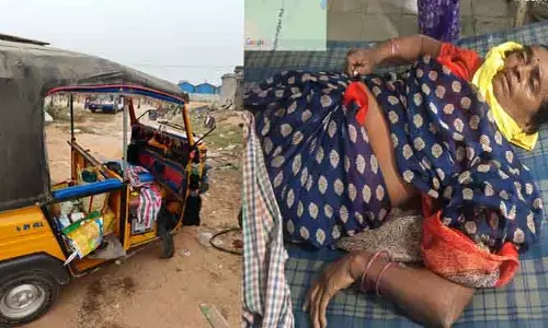 మేళ్లచెరువులో ఆటో బోల్తా.. మహిళ మృతి