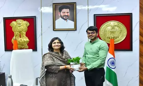 అన్ని రంగాల్లో అభివృద్ధి ప్రథమ స్థానంలో నిలపాలి :  కలెక్టర్ విజయేందిర బోయి