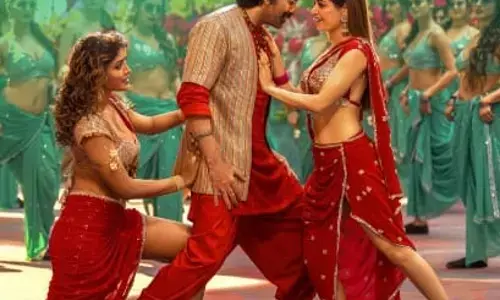 ఊపేస్తున్న ‘వామ్మో.. వాయ్యో’ పాట