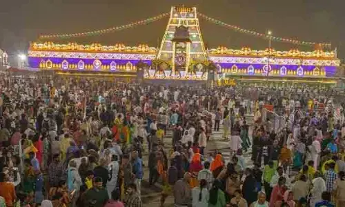 Tirumala Updates : తిరుమల అప్డేట్.. శ్రీవారి సర్వదర్శనానికి 18 గంటల సమయం