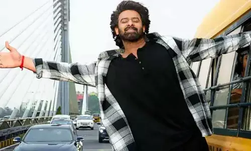 ‘రాజా సాబ్’ మూవీ కోసం ప్రభాస్ ఎంత పారితోషికం తీసుకున్నాడో తెలుసా..? అస్సలు ఊహించి ఉండలేరుగా..!