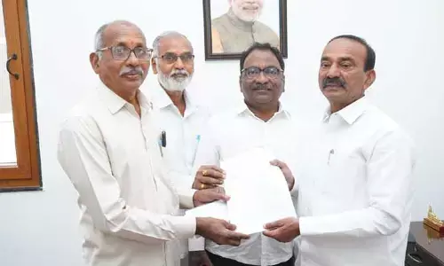 రిటైర్డ్ ఆర్టీసీ ఉద్యోగుల సమస్యలు పరిష్కరించాలి..