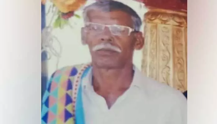 రోడ్డు ప్రమాదంలో వ్యక్తి మృతి రోడ్డు ప్రమాదంలో వ్యక్తి మృతి
