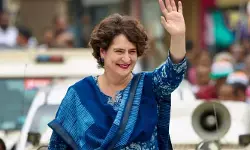 కాంగ్రెస్ ‘మాస్టర్ ప్లాన్’.. ప్రియాంక గాంధీకి కీలక బాధ్యతలు! కాంగ్రెస్ ‘మాస్టర్ ప్లాన్’.. ప్రియాంక గాంధీకి కీలక బాధ్యతలు!
