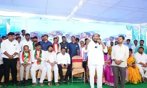 బీసీలు అన్ని రంగాల్లో రాణించాలి : రాజ్యసభ సభ్యులు ఆర్.కృష్ణయ్య