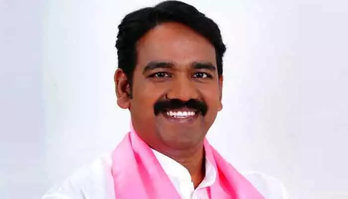 ఫోన్ ట్యాపింగ్ కేసు.. విచారణకు హాజరైన ఎమ్మెల్సీ నవీన్ రావు ఫోన్ ట్యాపింగ్ కేసు.. విచారణకు హాజరైన ఎమ్మెల్సీ నవీన్ రావు