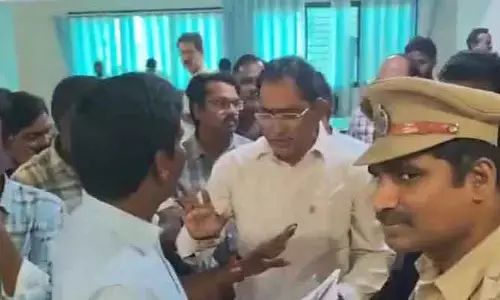 విశాఖలో కూటమి నేతల మధ్య విబేధాలు