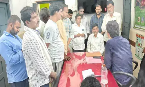 ఎర్రపహడ్‌పై పసుపు చుక్కల పంజా