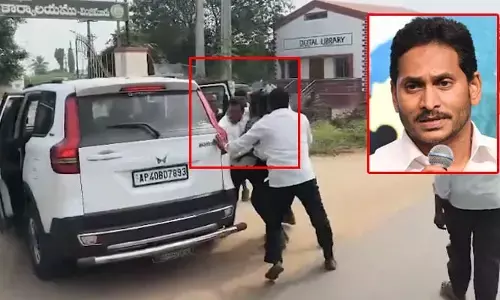 నడిరోడ్డుపై సభ్యుడి కిడ్నాప్.. ఎంపీపీ ఎన్నికల్లో ప్రజాస్వామ్యం ఖూనీ: వైఎస్ జగన్ తీవ్ర విమర్శలు